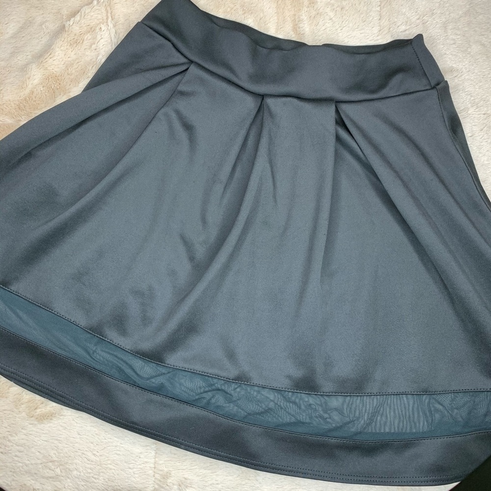 RUE21 BLACK SKIRT LARGE